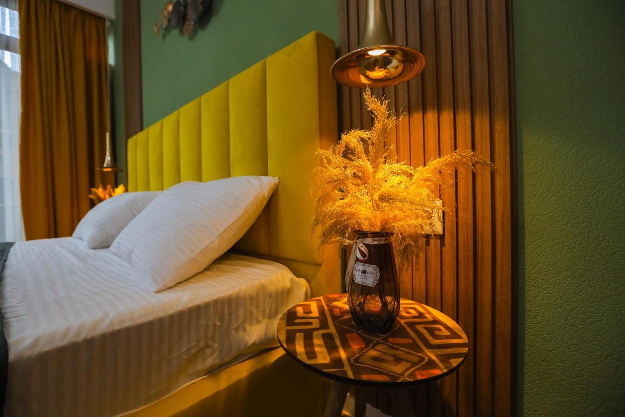Mohika Boutique Aparthotel Тбилиси Экстерьер фото