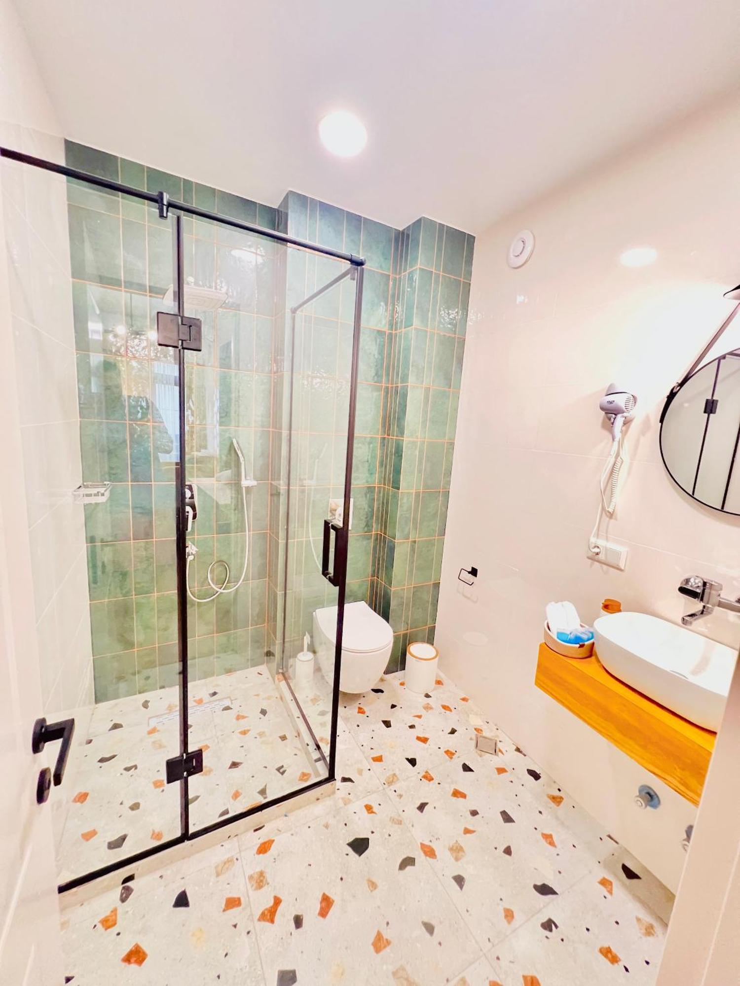 Mohika Boutique Aparthotel Тбилиси Экстерьер фото